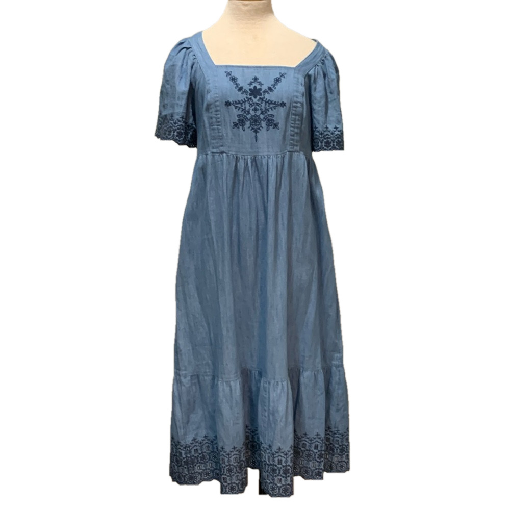Old Navy sz M denim ruffled dress with floral embroidery NWT